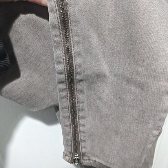 Pistola | Hunter Skinny Cargo Jean in Woodrose - Picture 10 of 12